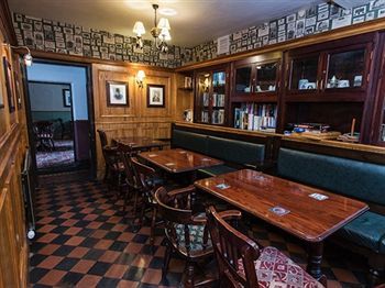 Pensão Waggon And Horses 3*