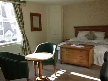Inn Waggon And Horses