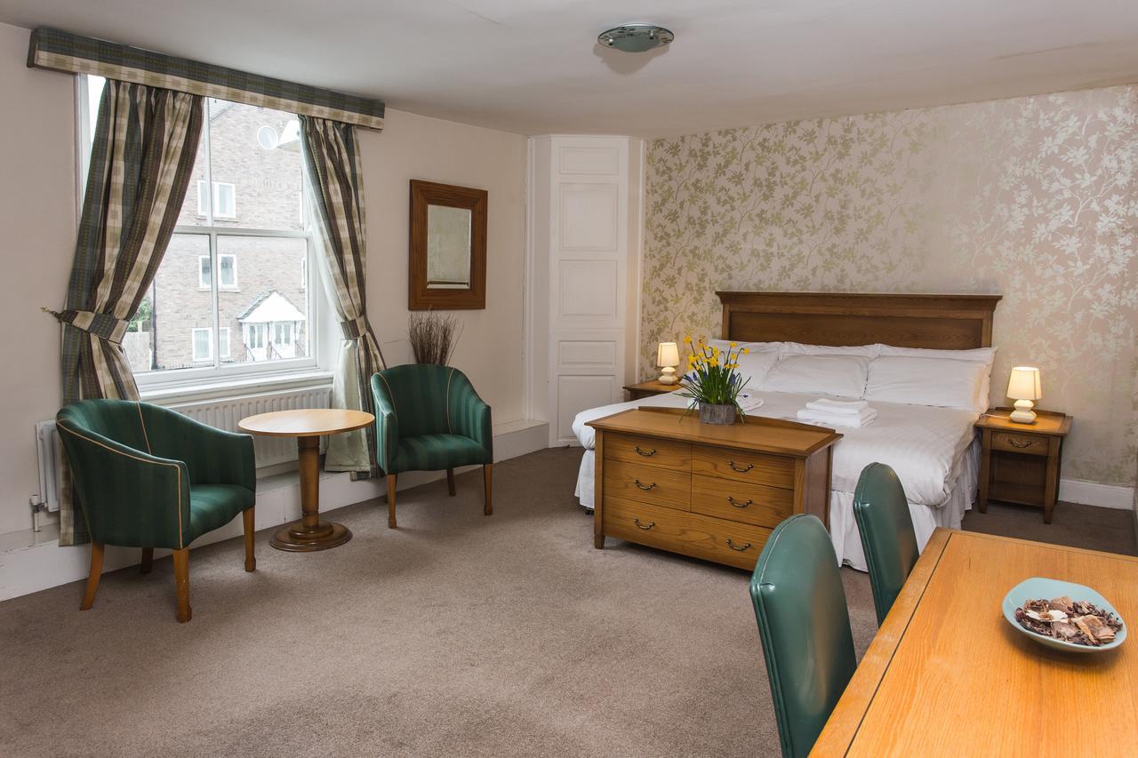 Waggon And Horses Inn
